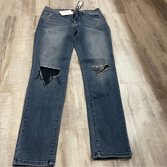 KanCan Busted Knee Skinny Distressed Jeans Size 11 29 - Picture 1 of 6